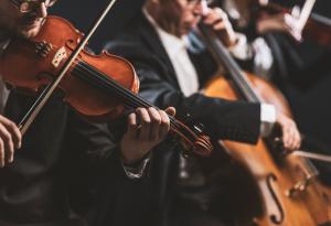 Ето какво представлява „играта на столове“ на камерния оркестър „Орфей“ 