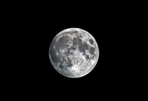 Очаква ни нов небесен спектакъл: Вълче лунно затъмнение