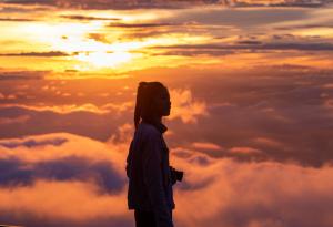 Бъди като цвете - разкривай сърцето и душата си на хората бавно и незабележимо!