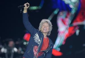 Вижте коя песен е била хит в деня на раждането ви