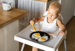 Яйцата в менюто на най-малките