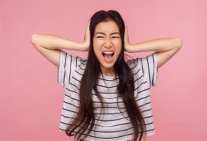 Проучване на мишки най-накрая обяснява как силните шумове увреждат слуха ни