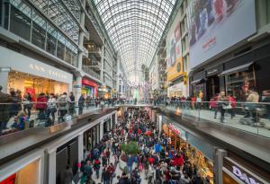 Проф. Кантарджиев: Скъпи майки, не пускайте децата си в моловете