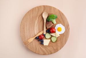 Периодичното гладуване е свързано с повече енергия и по-добро настроение