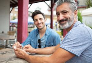 Виц: Защо не вдигаш на непознати?