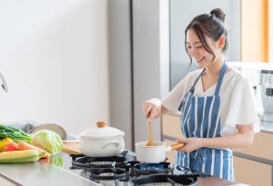 Виц: Скъпа, какво има за вечеря?