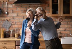 Пеенето помага при рехабилитация след инсулт