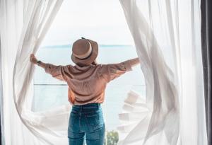 Виц: Не може ли да дадете тази стая по-евтино?