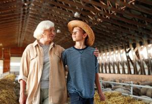 Виц: В кой клас премина, бабиното?