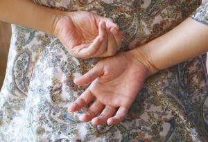 Самонараняването - един скрит проблем, който е симптоматичен за нашата уязвимост