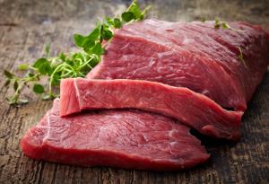 Диетолози съветват жителите на Северна Европа да намалят консумацията на червени меса