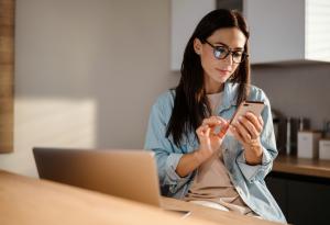 Виц: Обича ме, не ме обича