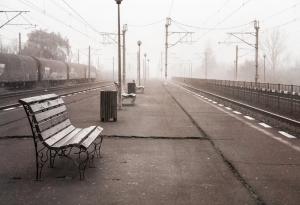 Виц: Далече ли е гарата?