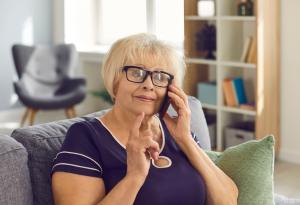 Виц: Каква е разликата между тъща и GPS?