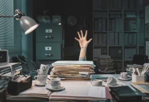 Виц: В държавно учреждение