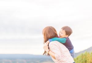 7 правила, които гарантират, че ще отгледате мамино синче 