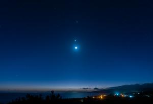 Утре вечер Венера и Луната ще се наблюдават редом в небето 