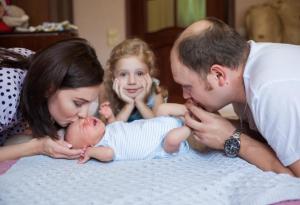 Първият месец от живота на бебето