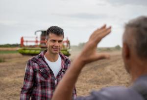 Виц: Крикор и Гарабед се заяждат помежду си