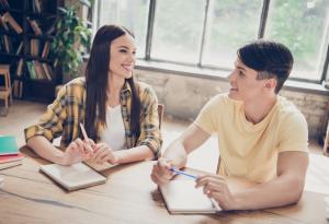 Виц: Как да напиша на родителите, че отново ме скъсаха на изпитите?