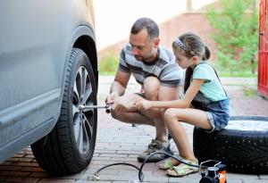 Нужно ли е да товарим детето с домакински задължения 