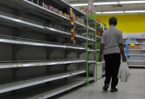 Защо в паниката си хората се презапасяват с тоалетна хартия?