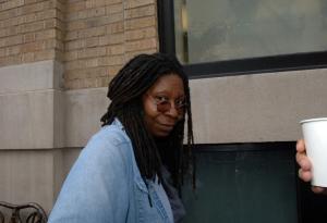 Упи Голдбърг: тежи умът, а не дрънкулките