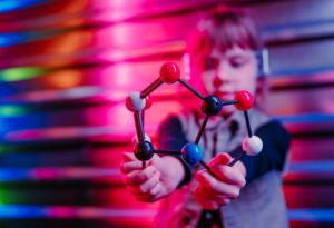 Какво (не) знаем за децата на Алфа поколението