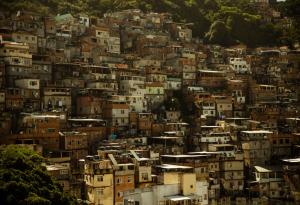 Проучване има за цел да установи последиците от изменението на климата за живеещите във фавелите на Рио де Жанейро