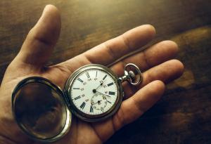 Признаците, че се принуждавате (макар и несъзнателно) да остареете