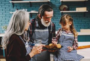 Виц: Лошите баби и дядовци