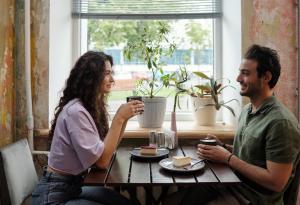 Виц: Много работиш напоследък