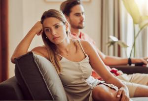 Виц: Какво мисли мъжът, когато жена му каже: "Направи каквото искаш"?