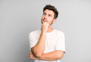 Виц: Какво е 90, 60, 90?