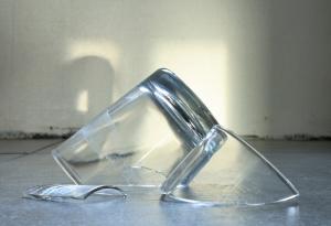 Виц: Идвам с метлата