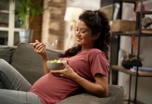 Храната по време на бременност влияе върху затлъстяването в ранна детска възраст