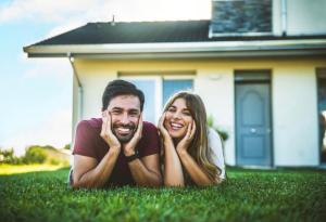 Виц: Мъж и жена на годишнина