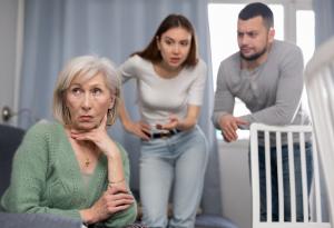 Виц: Мамче, това е Петрана, тя вече ще живее вкъщи!