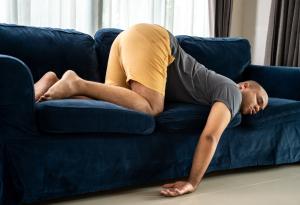 Виц:  Пешо, колко пи снощи?