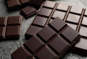 Диетолози съветват как да изберем най-полезния черен шоколад