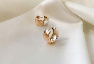 Виц: Нови обеци за тъщата