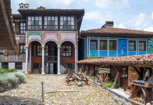 Историческите къщи на Копривщица