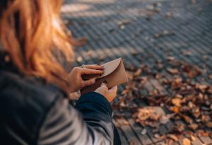 Виц: Познай от кого!