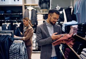 Виц: Чифт ръкавици за жена ми