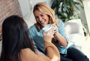 Виц: Малко ме е срам да излизам с Пешо