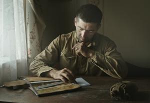 Виц: Руснак от времето на СССР решава да си вземе кола