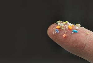 Микропластмасата завладява европейските реки: ново мащабно изследване разкри тревожни данни