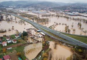 Въздействие на климатичните бедствия върху психичното здраве: научни изводи и препоръки