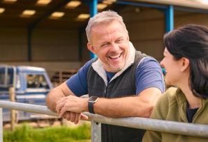 Виц: Здравейте, аз съм новата ви съседка
