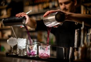 Виц: Какво ти трябва за пълно щастие?